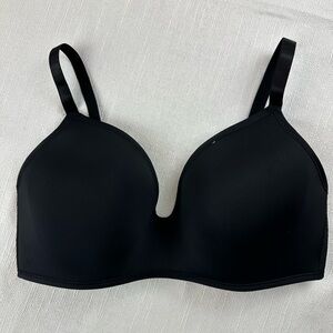 Echo Black Plunge Bra with Adjustable Straps